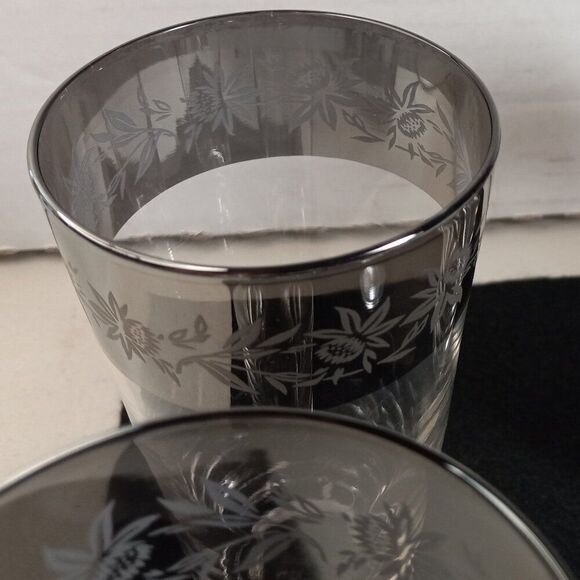Vintage Dorothy Thorpe Silver Rimmed Thistle Pattern Tall Water glasses (4) - Picture 3 of 8
